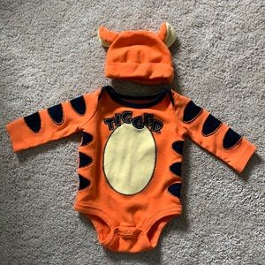 Worn once baby tigger outfit